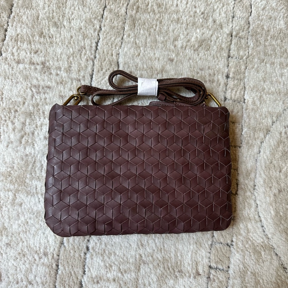 Madewell The Puff Crossbody in Raisin